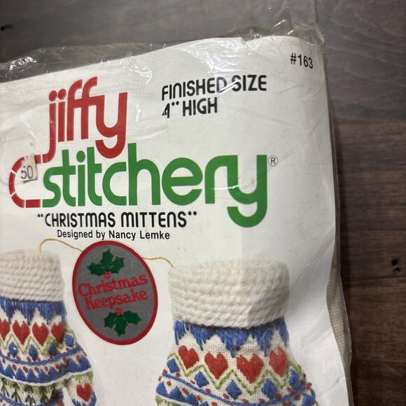 Vtg Jiffy Stitchery Christmas Mittens Ornament New Sealed Winter Decor #163 3-D - Picture 3 of 4
